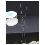 FISHING RODS / ROUND MINNOW CAGE