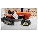 1/16 Highly Detailed Allis Chalmers 6080