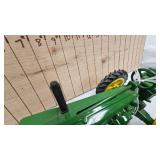 1/16 John Deere 70