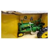 1/16 John Deere General Purpose