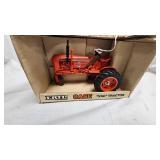 1/16 Case VAC Tractor