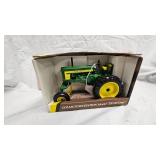 1/16 John Deere 720 Hi Crop