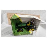 1/16 John Deere 5200 Tractor