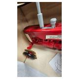 1/16 Farmall 350 Tractor