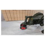 1/16 Massey Harris Cjhalanger