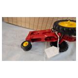 1/16 Massey Harris 44