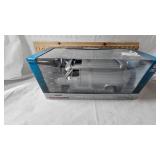 1/18 1983 GMC Vandura