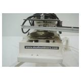 Do All Outdoor White Wing Automatic Clay Pigeon Trap Thrower