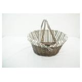 Lined Wicker Basket w/Handles. 18"x15"x10"