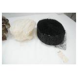 Vintage Ladies Hats. 4ct. Comes with Box