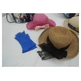 Vintage Ladies Hats. 3ct, comes with box