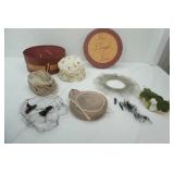 Vintage Ladies Hats. 6ct, comes with box