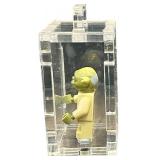 LEGO Star Wars Jedi Master Yoda MINIFIGURE in Custom Made Enclosed Minifigure Case