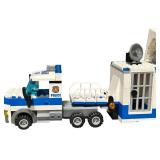 LEGO City Police Mobile Command Center | LEGO Year: 2017
