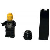 LEGO Star Wars: TIE Fighter Pilot Minifigure | Han Solo Carbonite Brick
