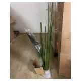 XLLXO Artificial Strelitzia Bird of Paradise Plant with Pot