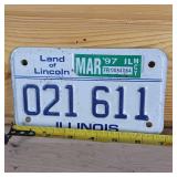 Illinois embossed plate 1997 Land of Lincoln  7 inches