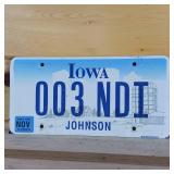 Modern 2004 Iowa Plate Flat Full size (Johnson) in excellent condition