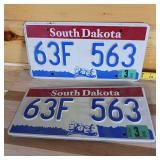 Set of 2 South Dakota 2002  matching set, raised letters, full size 12 inch plate