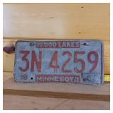 1962 Minnesota License Plate (metal 64 tab)