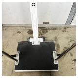 MSRP $1500 Medical Clinic Cardinal Detecto 758C 600 lb. Capacity Bariatric Scale Digital Display With Handrails - Great For Patients Who Are A Little Unsteady On Their Feet!