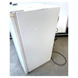 Kenmore 564 Compact Household General-Use Refrigerator - Great Condition!