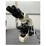 WOW MSRP $2400 LW Scientific I4 Infinity Medical Grade Laboratory Power Lighted Binocular Microscope with 4 Objectives - Great Working Condition!