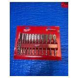 MILWAUKEE® SHOCKWAVE™ Impact Duty 60PC Drill, Drive Fasten PACKOUT™ Set 48-32-5162 AND 13 PC flat boring set $310 Retail Value