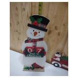 Holiday Signs Christmas countdown snowman