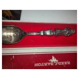 Milwaukee Holiday mug, mini Christmas village