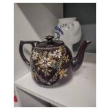 Lilly Portugal 1989 chipped spout tea pot, PriceBros Non skid Tea Pot England