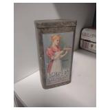 Vintage contaiers, Log Cabin syrup