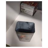 Vintage contaiers, Log Cabin syrup