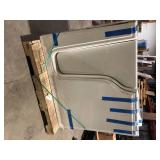 Gelcoat Premium Series 52 in. x 30 in. Left Hand Walk-In Whirlpool Bathtub in White by American Standard Customer Returns See Pictures