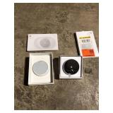 lot of Google Thermostats various models and conditions customer return see pictures