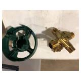 MOEN Brass Rough-In Posi-Temp Pressure-Balancing Cycling Tub and Shower Valve 1/2 in. IPS Connection  Customer Returns See Pictures