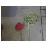 (CS) Assorted Yard Stakes Decor and...