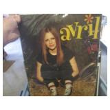 (EW7) Assortment of Vintage Sleeved...