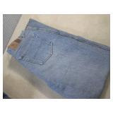 (CS) 5 Pairs of Jeans - Lee, Zena, ...