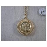 (CNTR) Assorted Broaches Etc, Token...