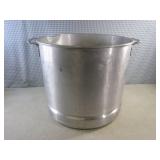 (EC1) Huge Aluminum Stock Pot - Has...