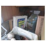 (FH) 8 ft x 8 ft Space Full of Asso...