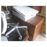 (UD2) 10 ft x 10 ft Space Full of A...