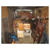 (TRLR) Contents of 12 Ft Enclosed T...