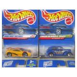 (EC1) Assorted Hot Wheels in Packag...