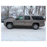 2012 GMC YUKON XL DENALI *No Accidents | All Wheel Drive* (NO RESERVE)