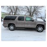 2012 GMC YUKON XL DENALI *No Accidents | All Wheel Drive* (NO RESERVE)