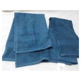 2 Field Creast Hand Towels; new fro...