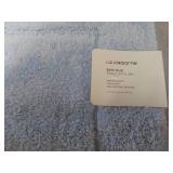 2 Liz Claiborne 20 x 34" Signature ...