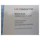 2 Liz Claiborne 20 x 34" Signature ...
